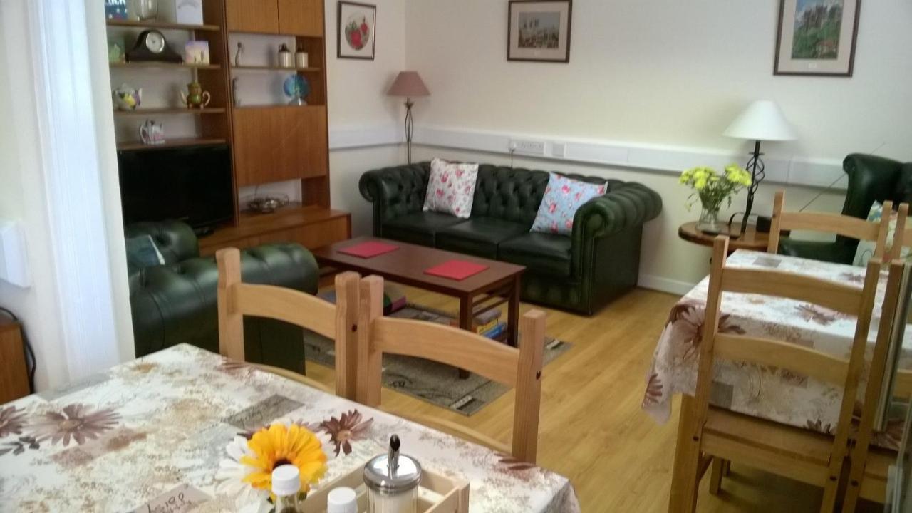 The Townhouse Bed and Breakfast Elphin Exteriör bild